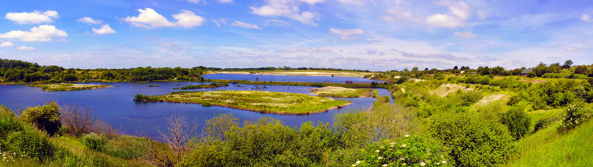 Panorama of College Lake Nature Reserve