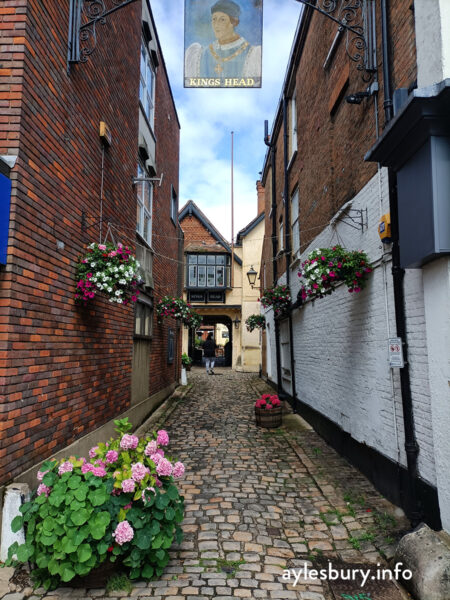 The Kings Head Passageway